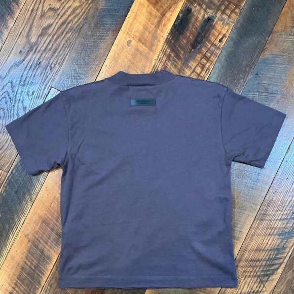 Fear of God Essentials T-Shirt Chocolate Brown Size M - Picture 4 of 9